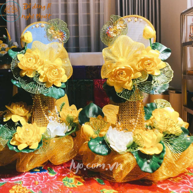 Oản quạt hoa sen LYO-075