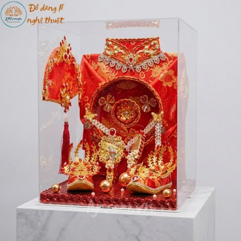 Bộ mã xiêm y, quạt gương lược đỏ LYO-126